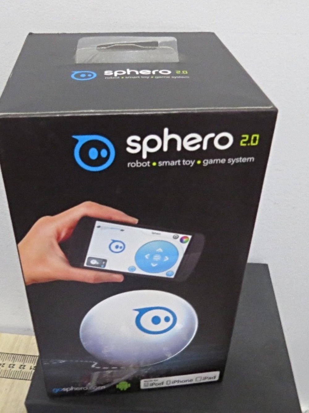 RETAIL $200 Sphero 2.0: The App-Controlled Robot Ball